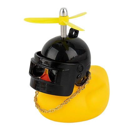 Zabawka w kształcie żółtej kaczki do dekoracji deski rozdzielczej