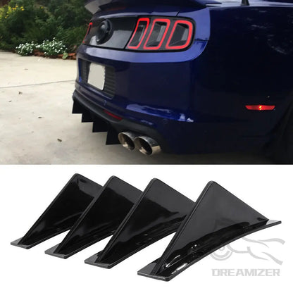 Zderzak tylny Shark Fins do Ford Mustang 2005-2021